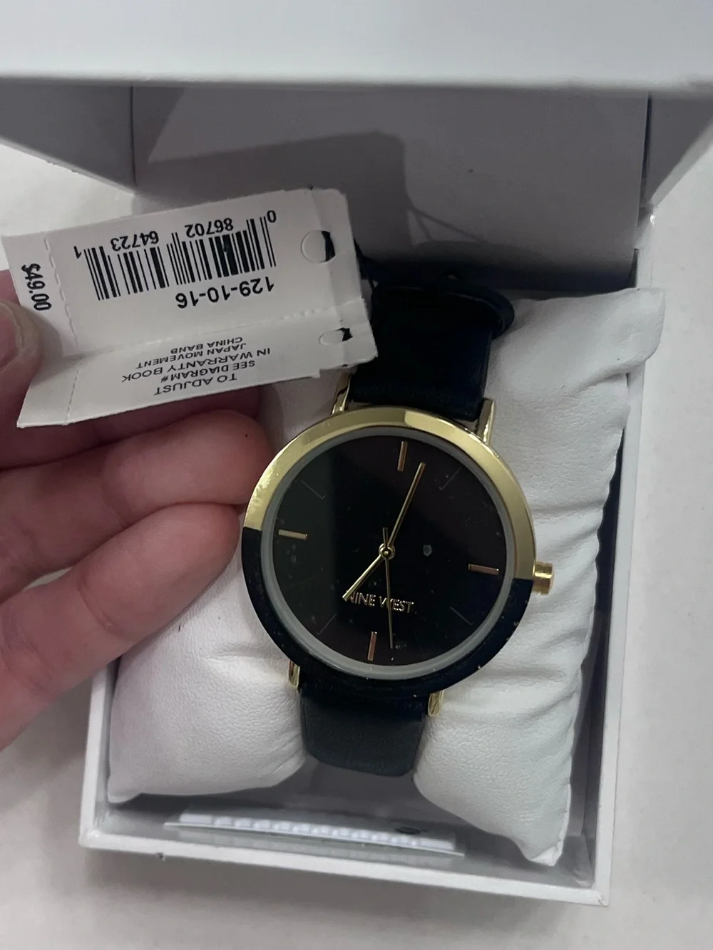 Nine West Black and Gold Round Face Leather Strap Watch NWT